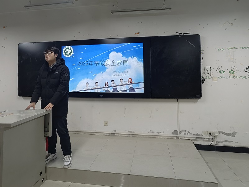 1735887638427178.jpg 聂.jpg