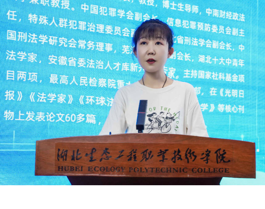 1751875082392154.jpg 个人2.jpg