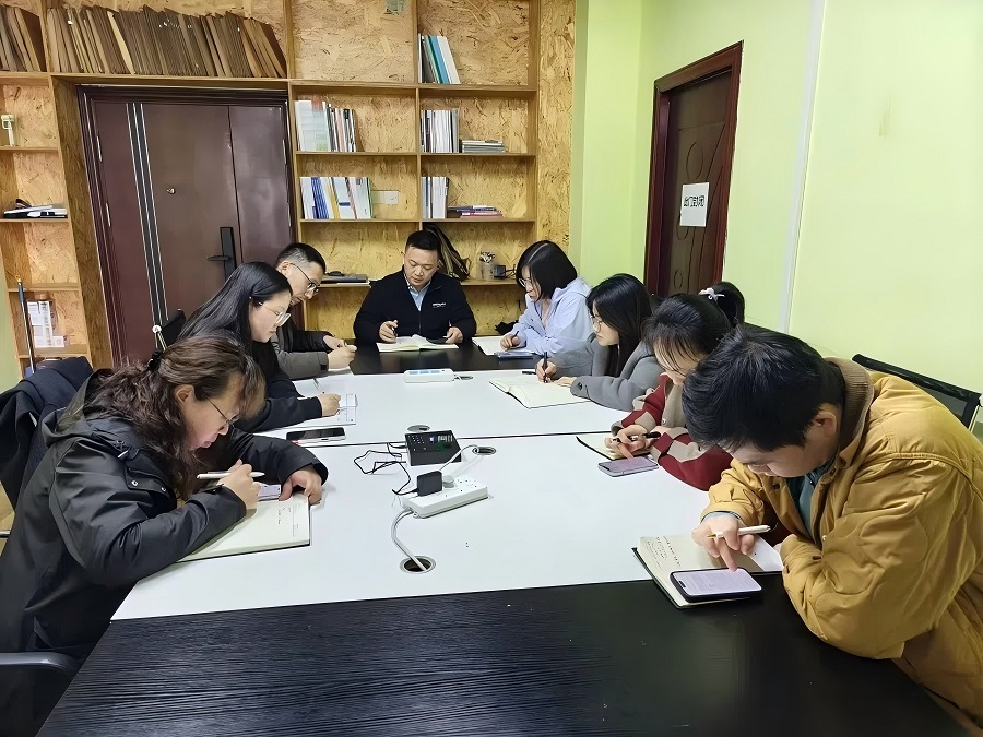1775642643794530.jpg 人工智能学院党总支召开党建引领专业建设座谈会 - 副本.jpg