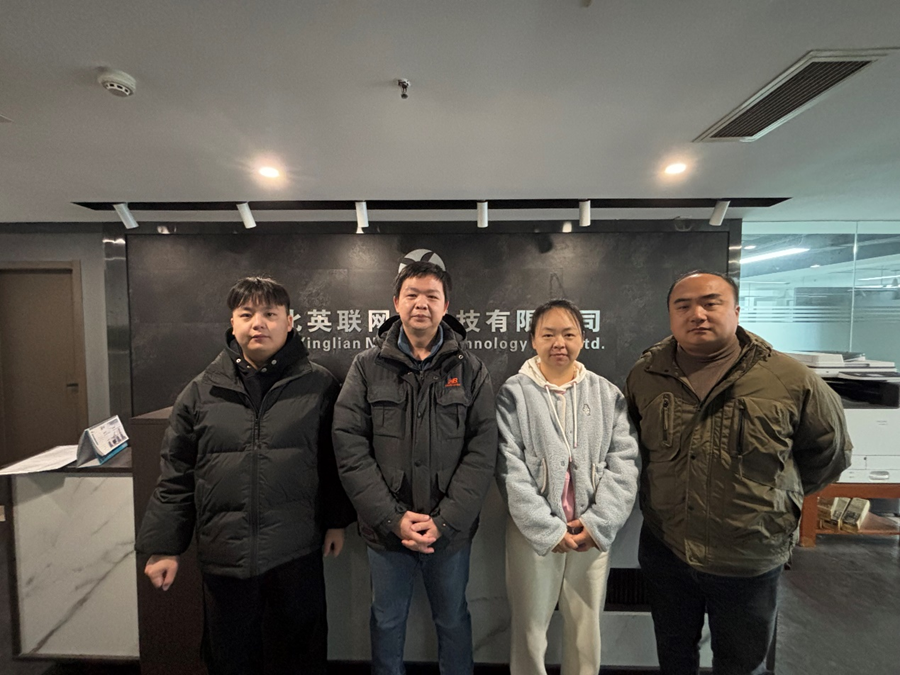 送关怀，探望实习学生  求发展，调研合作企业 (2).png