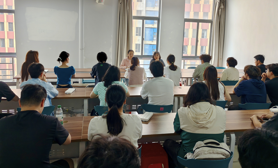 我院召开2025-2026学年第二学期教学工作学生座谈会 - 副本.png