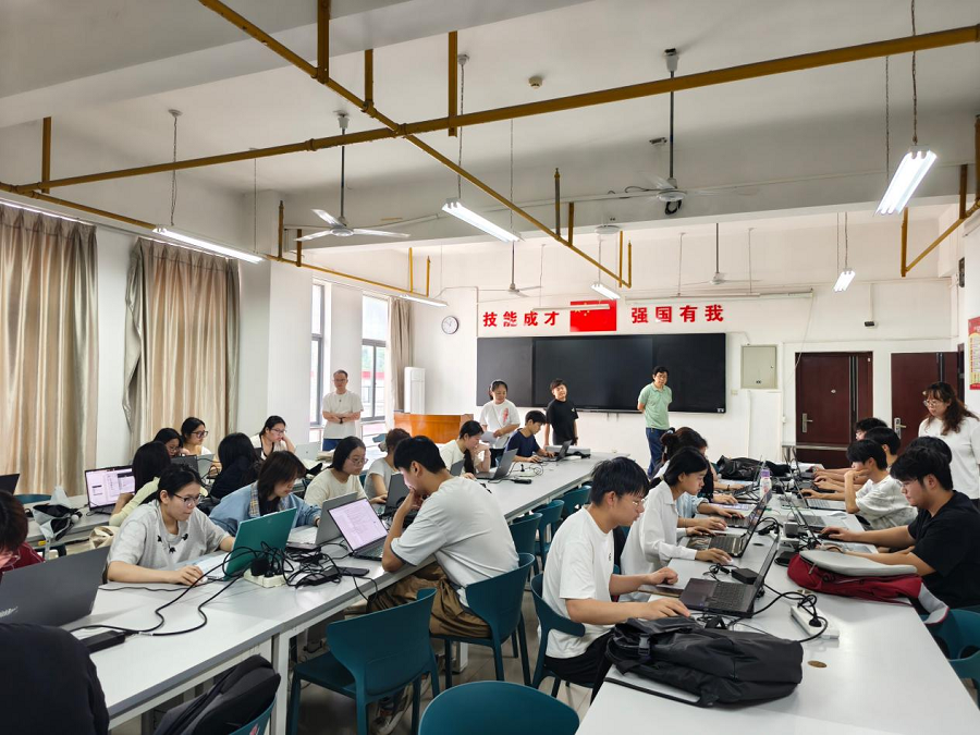 我院开展专业核心技能抽测活动2 - 副本.png