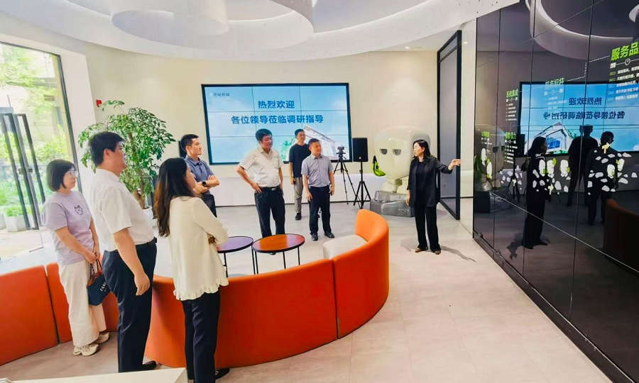 校领导带队赴武汉吧哒科技股份有限公司开展访企拓岗活动1 - 副本.png