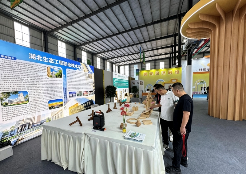1.1.jpg